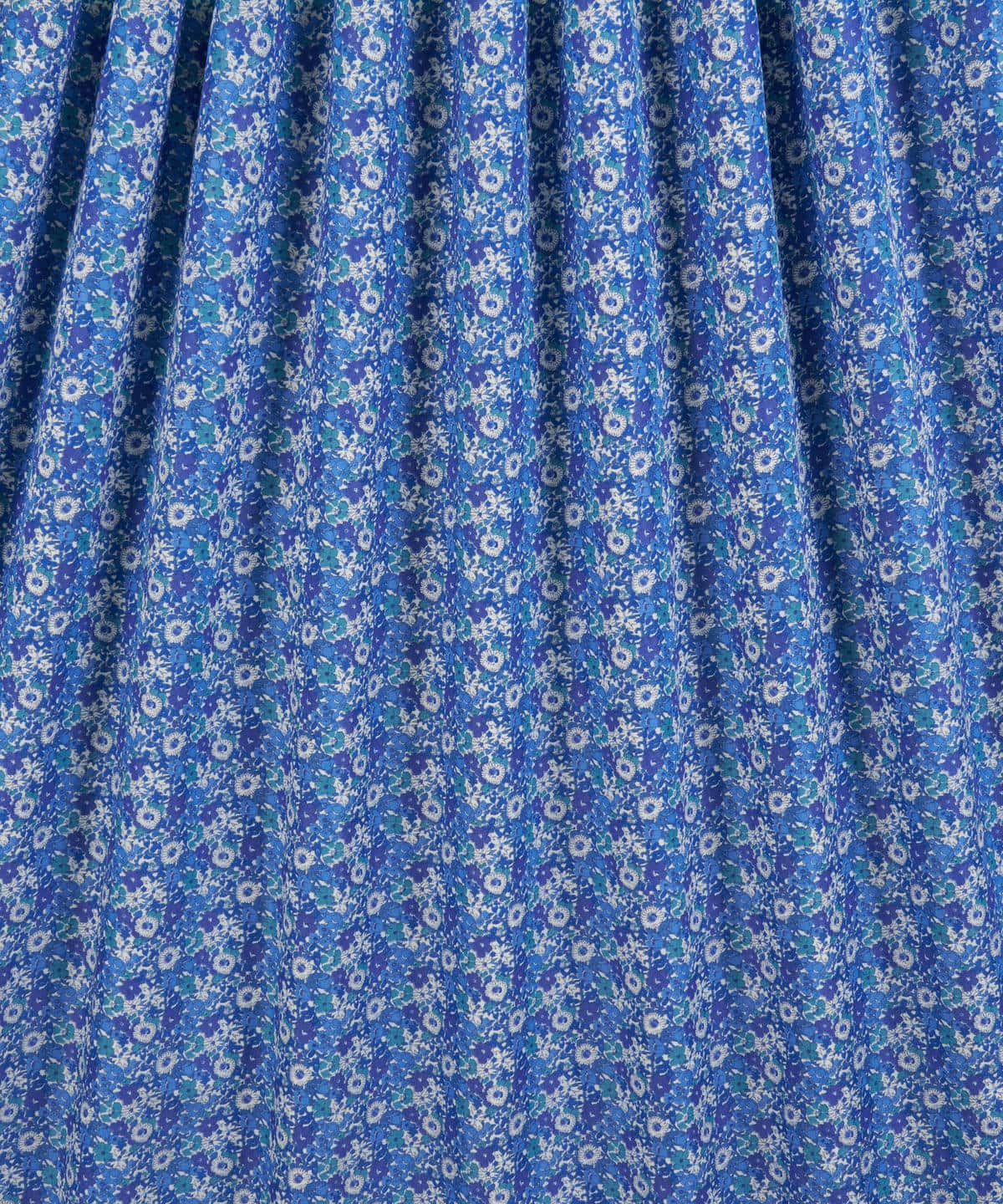 デリラ・キャヴェンディッシュ イズリントン・ブロード