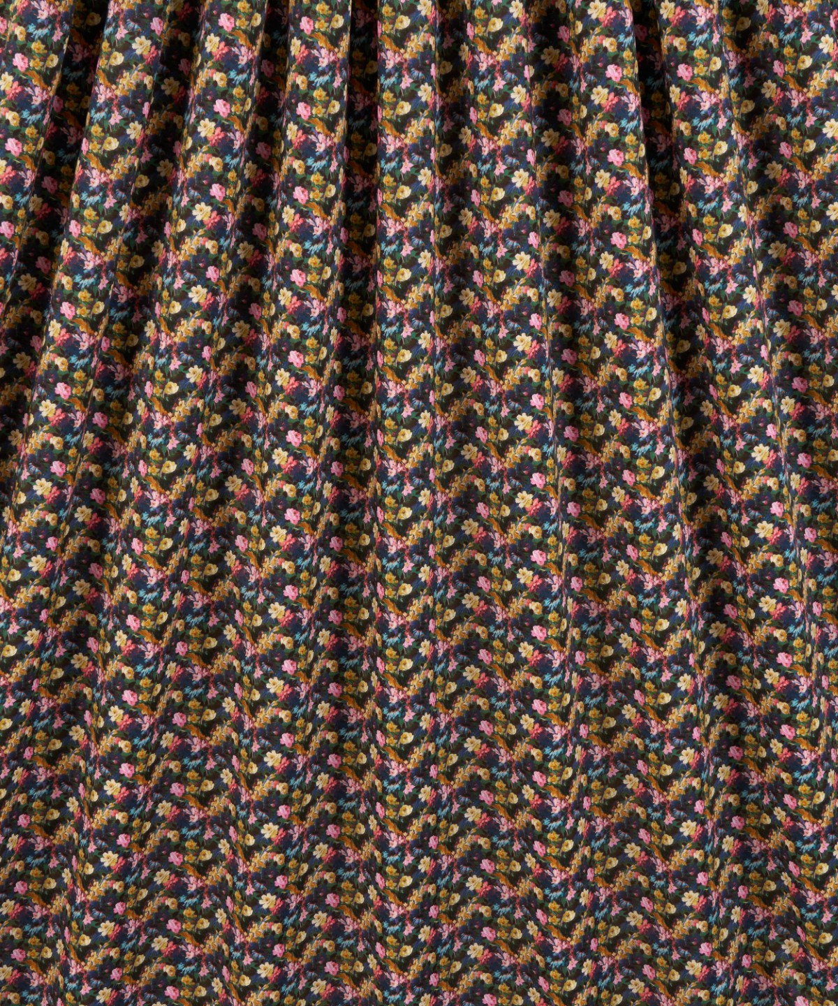 エルサム・コサージュ オーガニック・タナローン