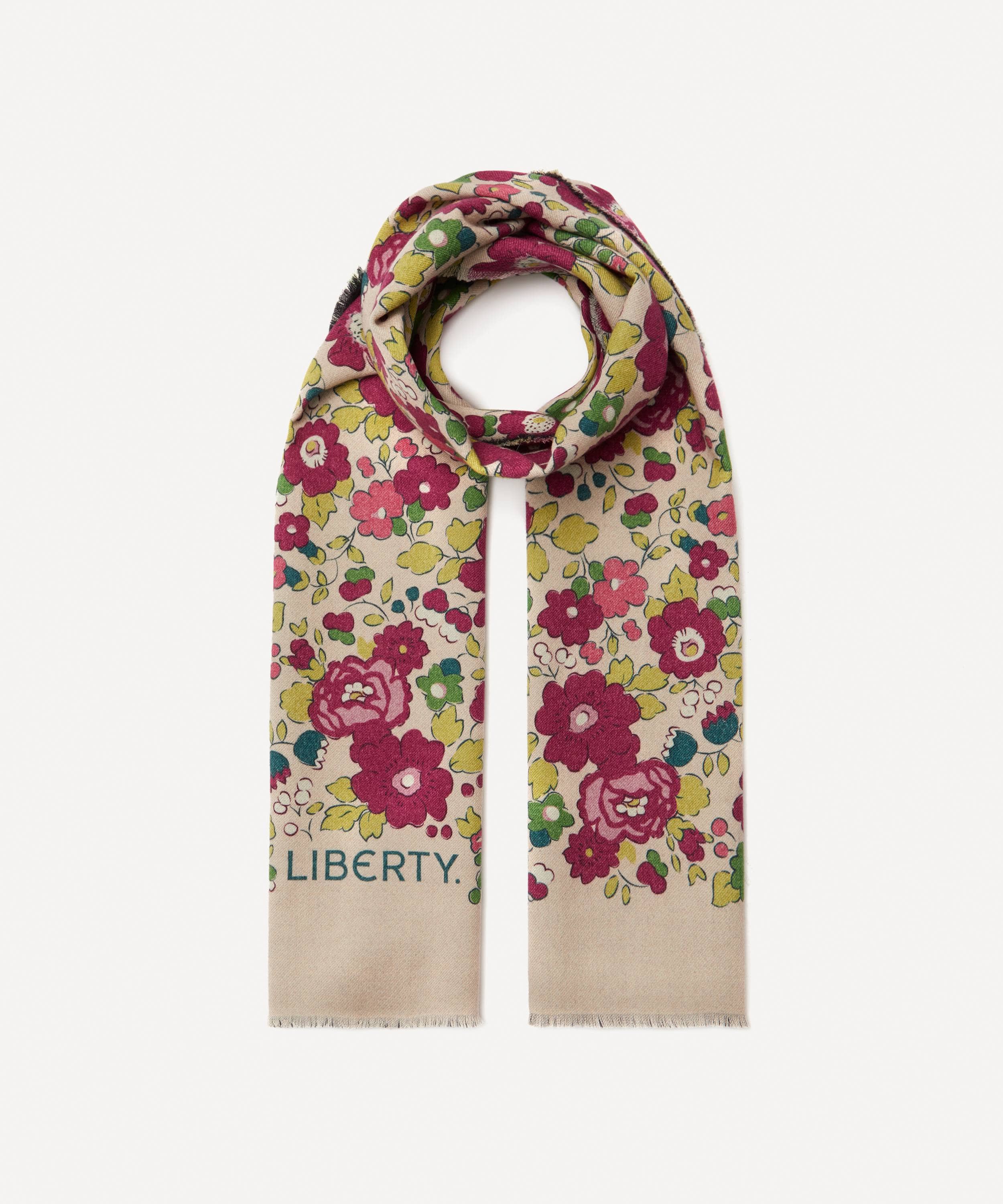 ベッツィ 48x8 ウール ストール リバティ Liberty 公式オンライン ベッツィ 48x8 ウール ストール リバティ Liberty 公式オンライン