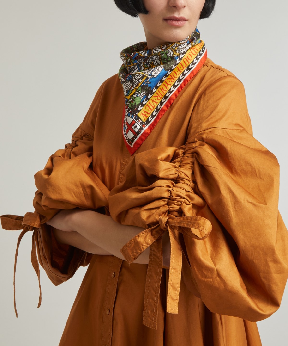 ビッグ スモーク シルクツイルスカーフ 45