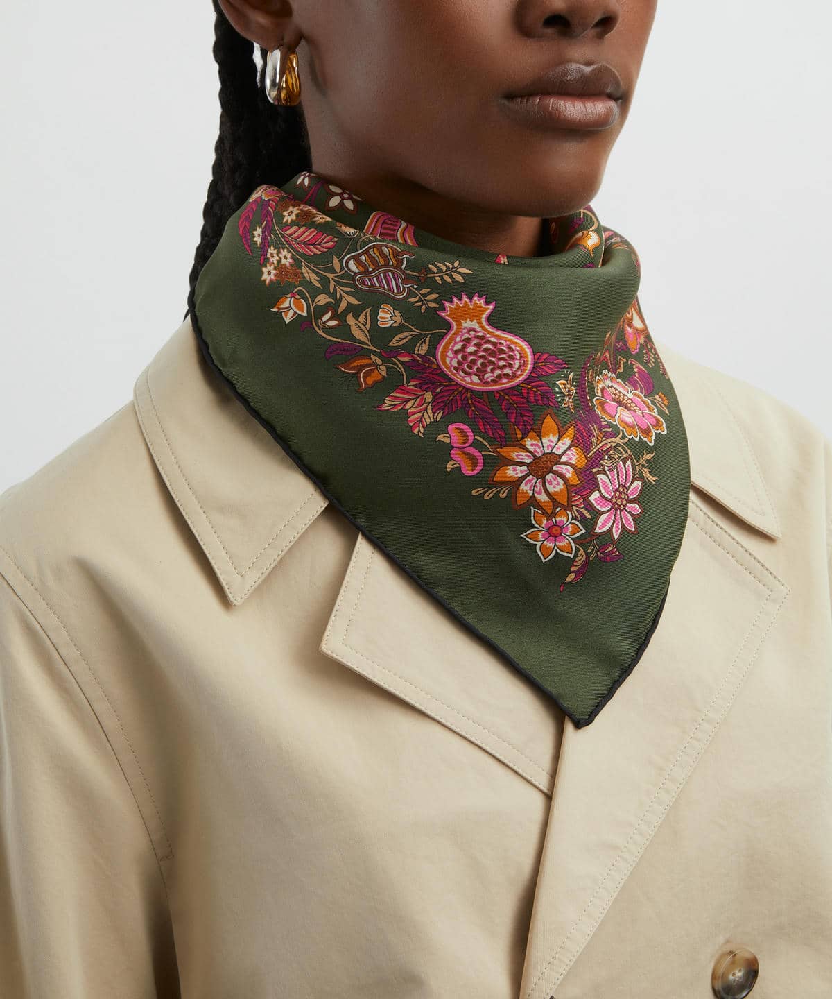 トロピカル ツリー オブ ライフ シルクスカーフ 90