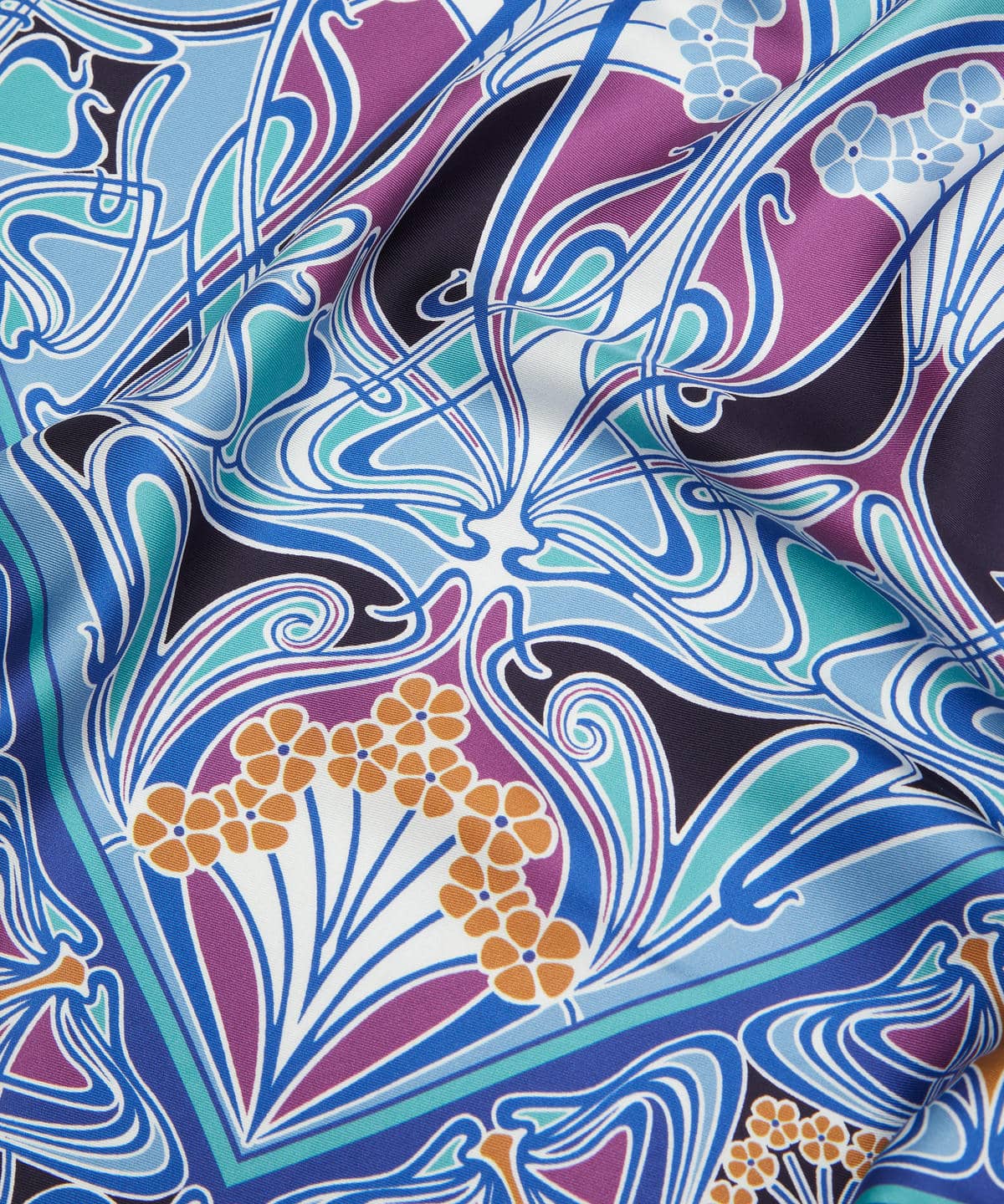 アイアンシ トライアングル シルクスカーフ 100×140