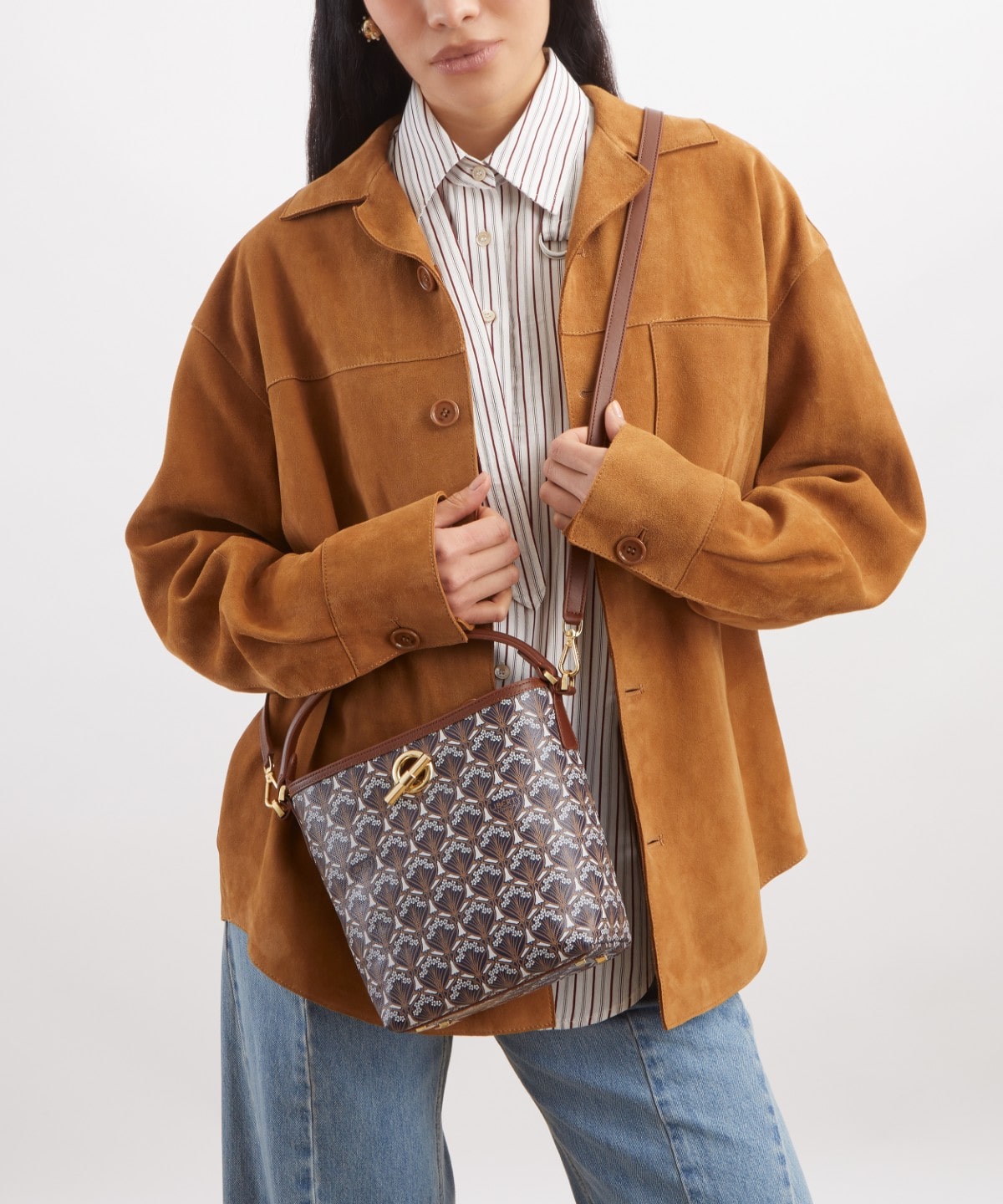 アイフィス ウォーダー ミニ バケットバッグ