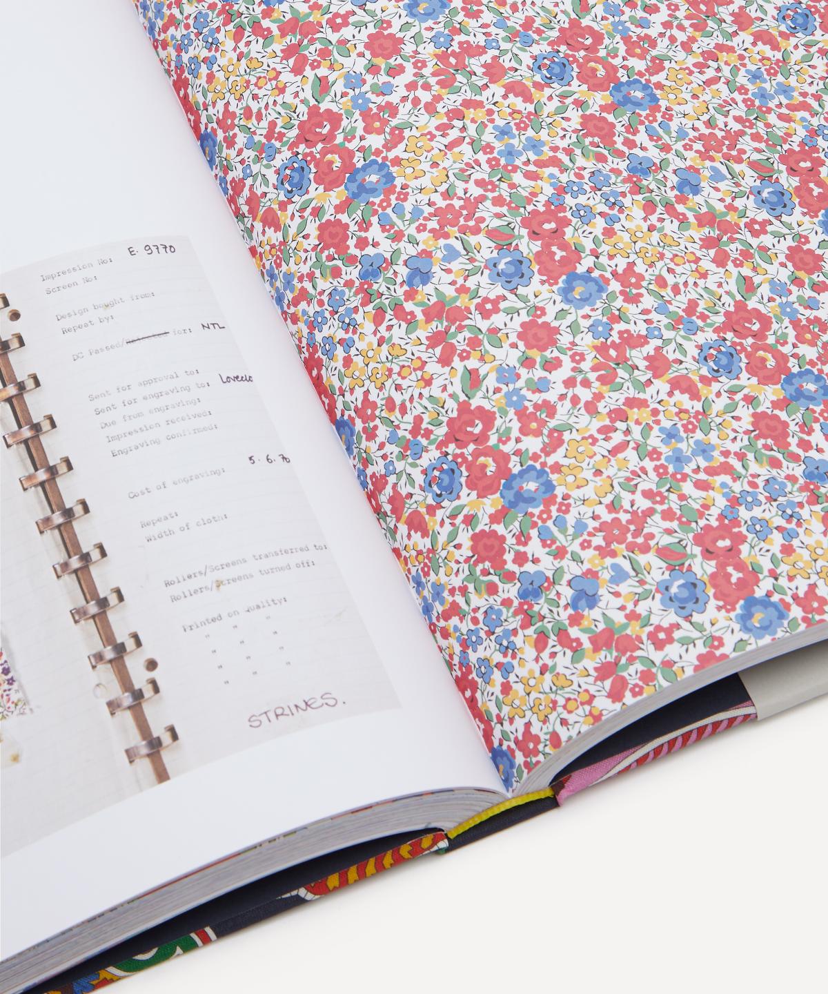 LIBERTY. DESIGN. PATTERN. COLOUR.